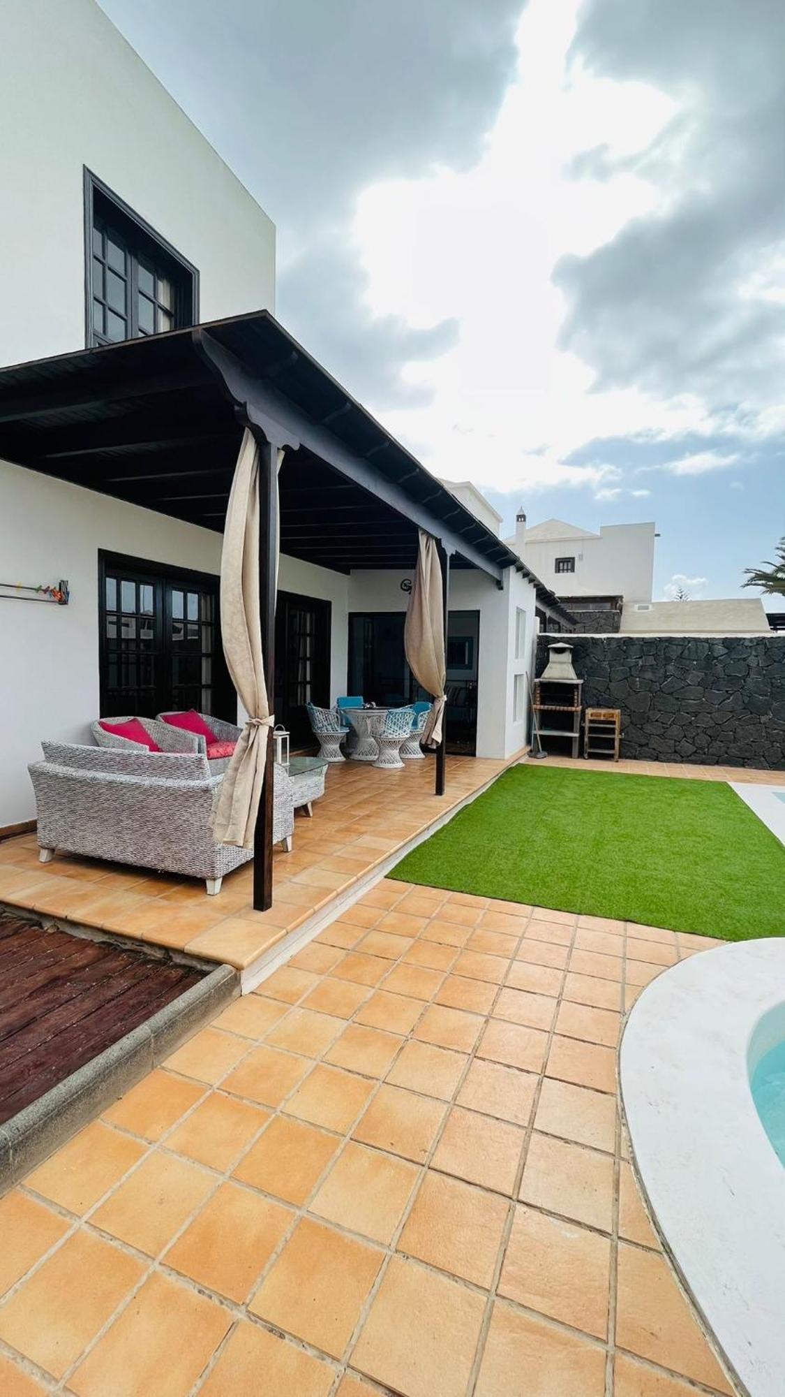 Lovely Villa Kiluka Heated Pool プラヤ・ブランカ エクステリア 写真